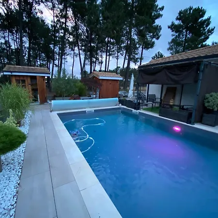 Cosy Les Bains Homestay